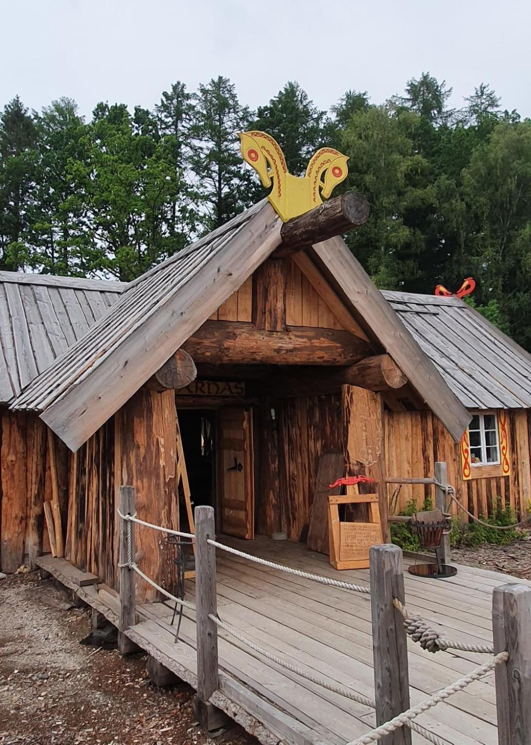 Villa Vittfarnas Vikingaby Sosdala Exterior foto